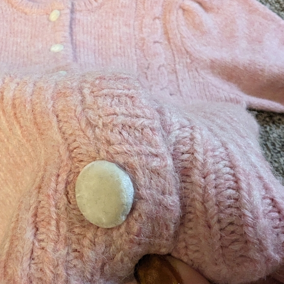 Puffy sleeves vintage style lady soft pink buttons sweater - Picture 6 of 9